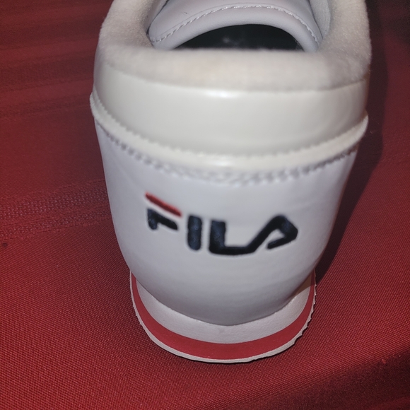 Fila sneakers - Picture 4 of 7